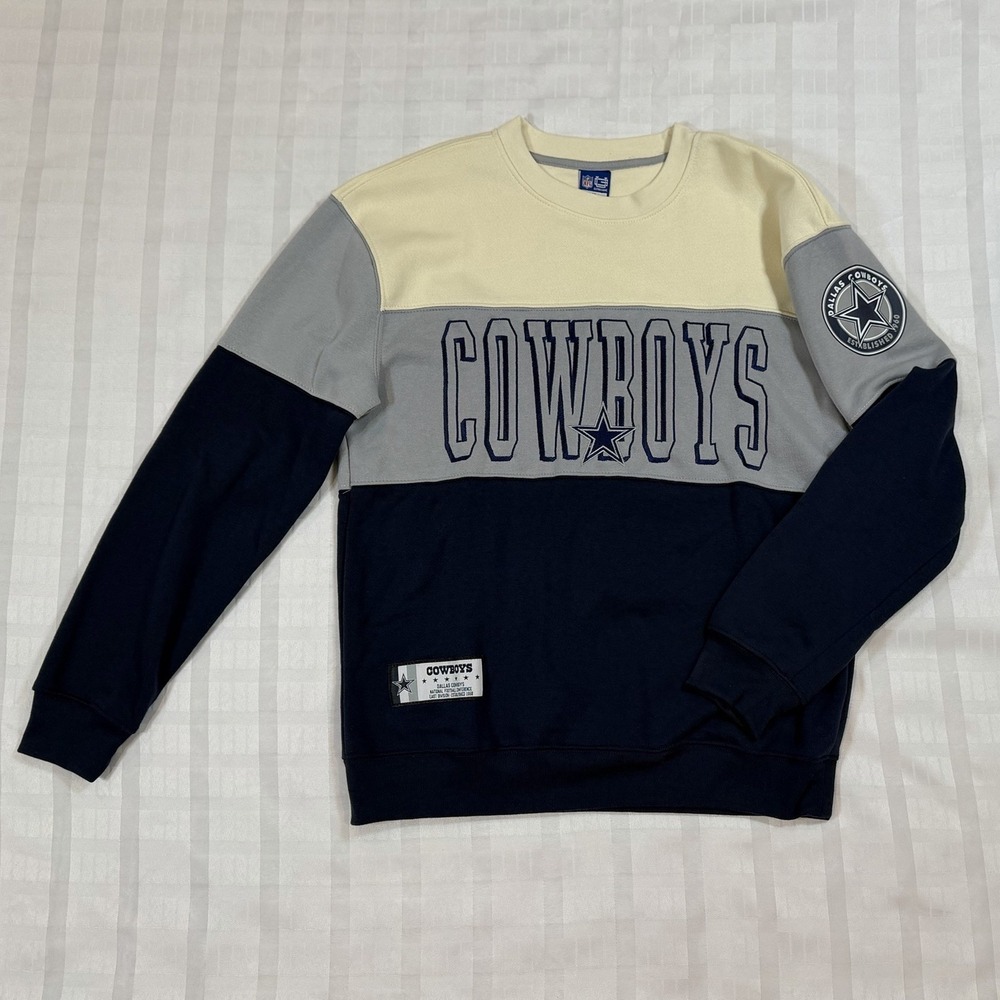 NFL Ultra Game Dallas Cowboys Sweatshirt Mens M Navy Grey NEW Colorblock Logo